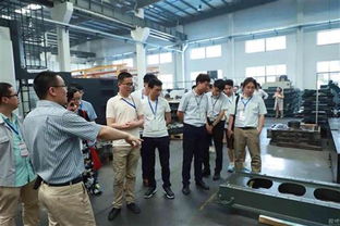 零距離體驗智能制造，工廠看客團(tuán)紛紛為這家企業(yè)點(diǎn)贊